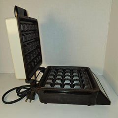 Munsey Belgian Waffler BW-2 Electric Waffle Maker