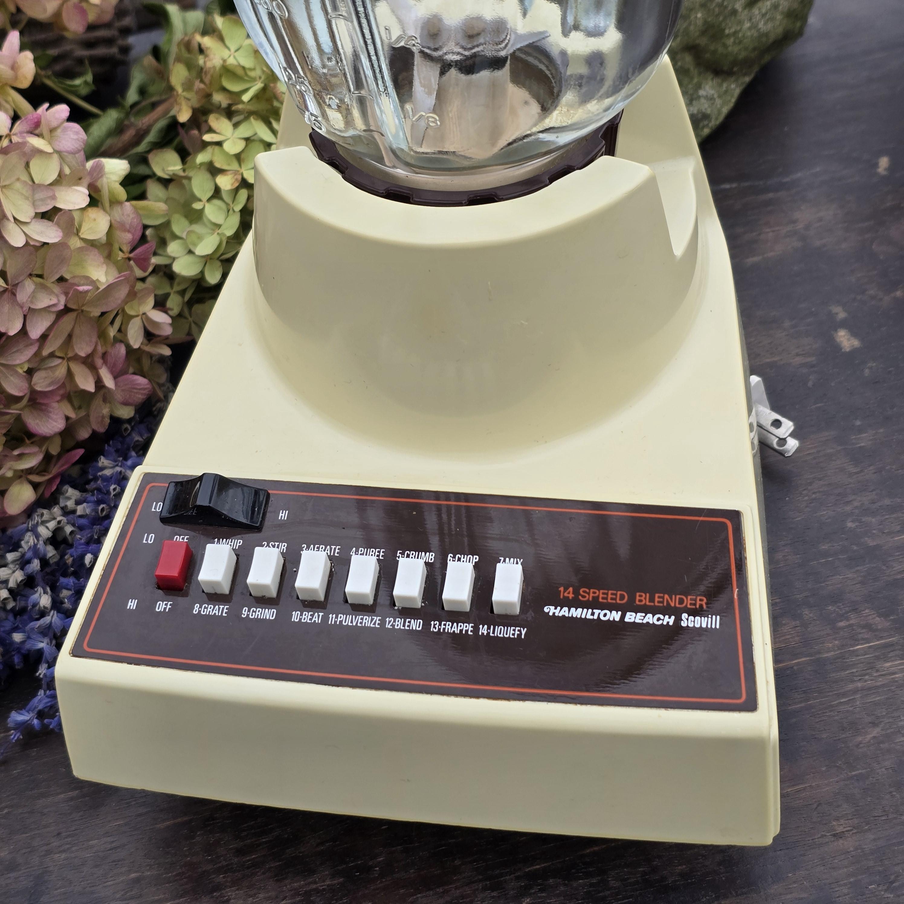 Vintage Blender: Retro Kitchen Appliance, 70s Bar Blender
