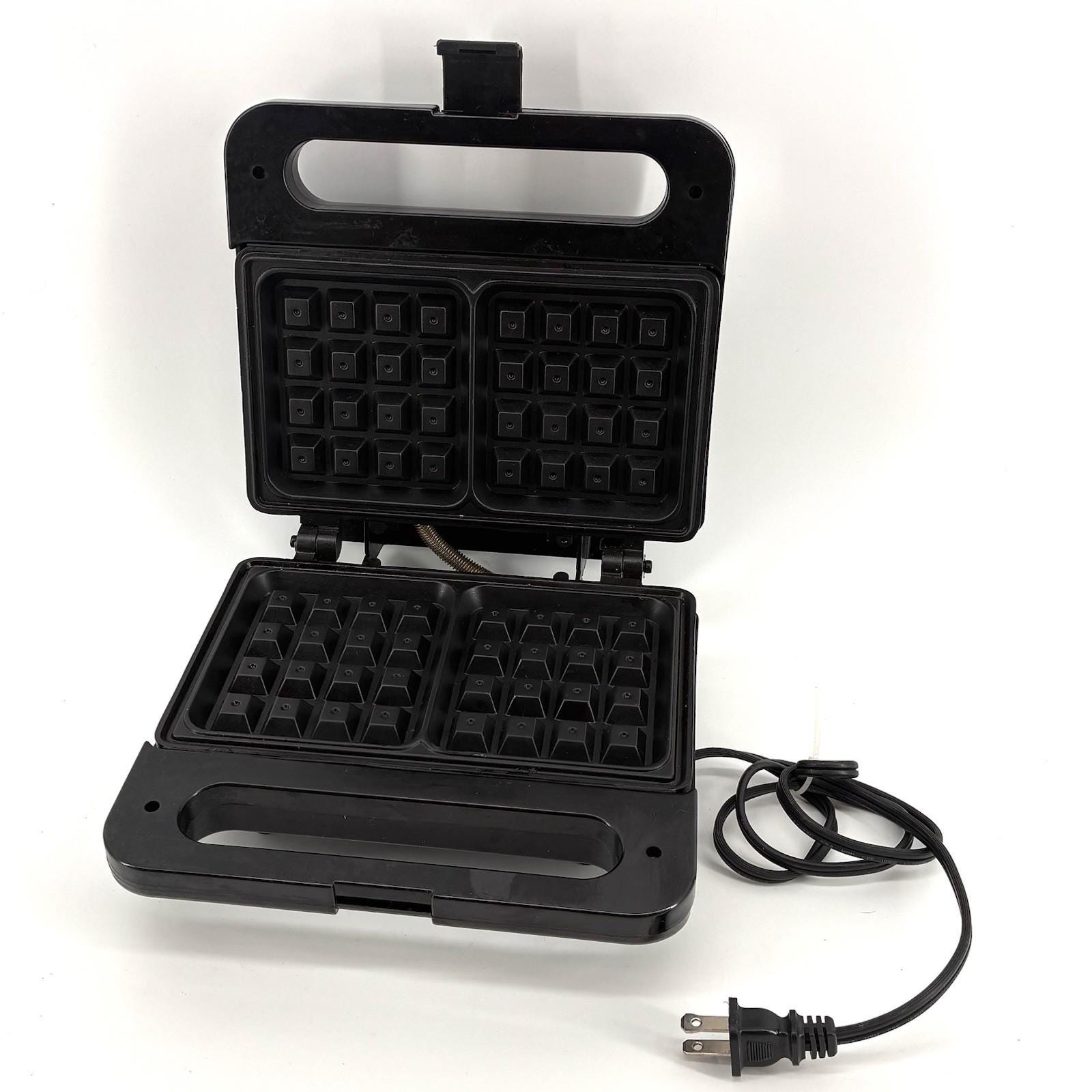 Salton Belgian Waffle Maker, WM-4A, Black, Tested