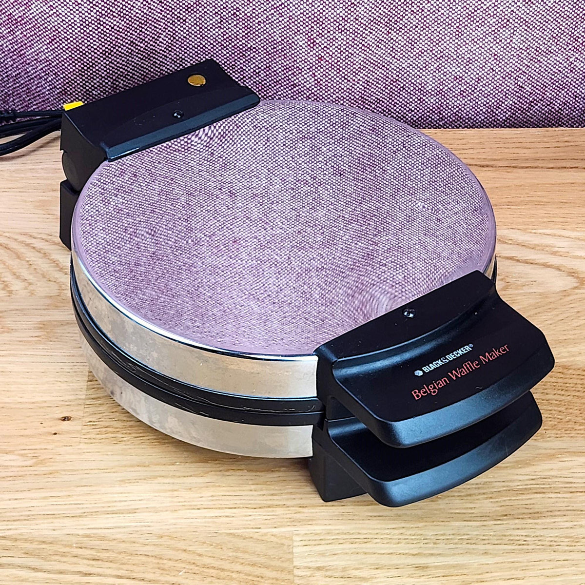 Chrome Black+Decker Belgian Waffle Maker - Nonstick - 650W