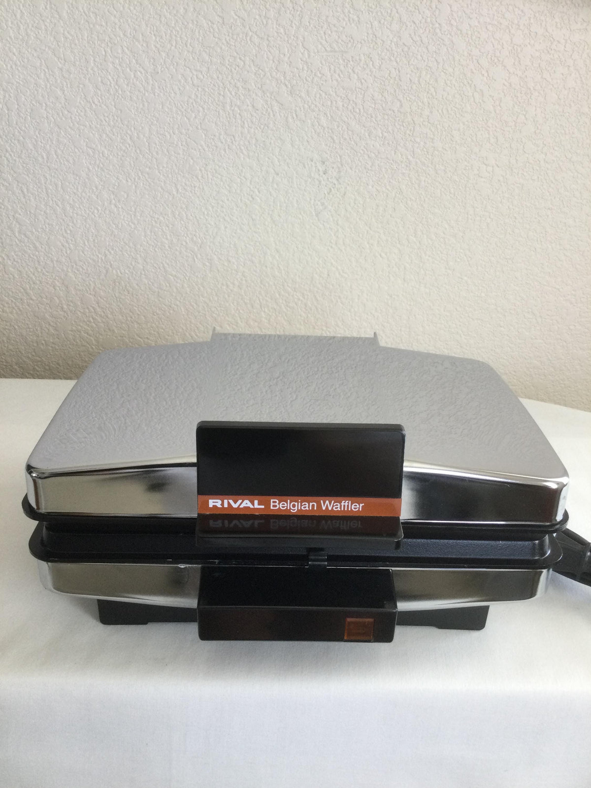 Vintage Rival Belgium Waffle Maker Chrome Non-Stick Model 9710/1
