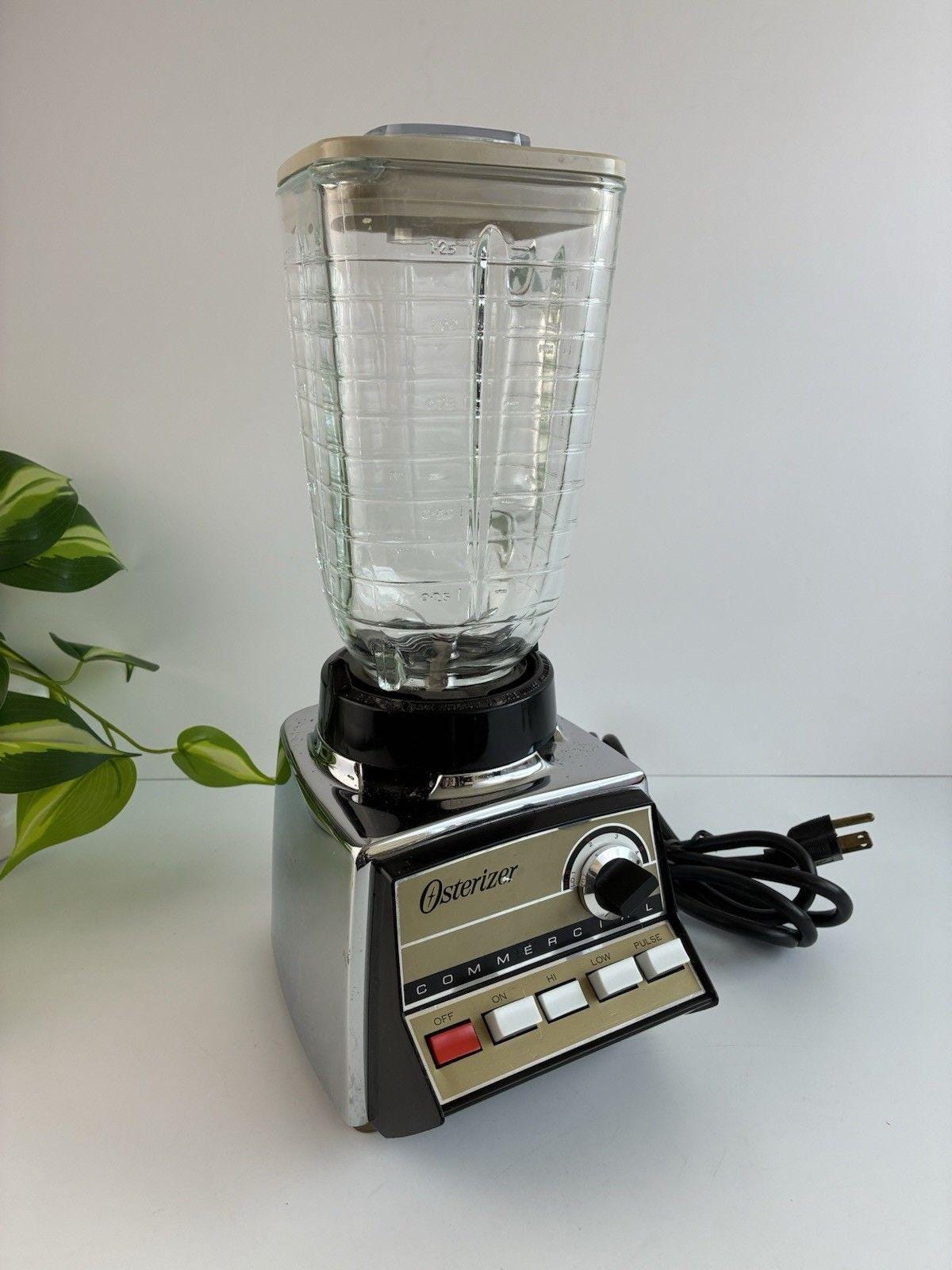 Vintage Commercial Blender 5 Cup Stainless Chrome 8 Speed 352-61L Osterizer Oster