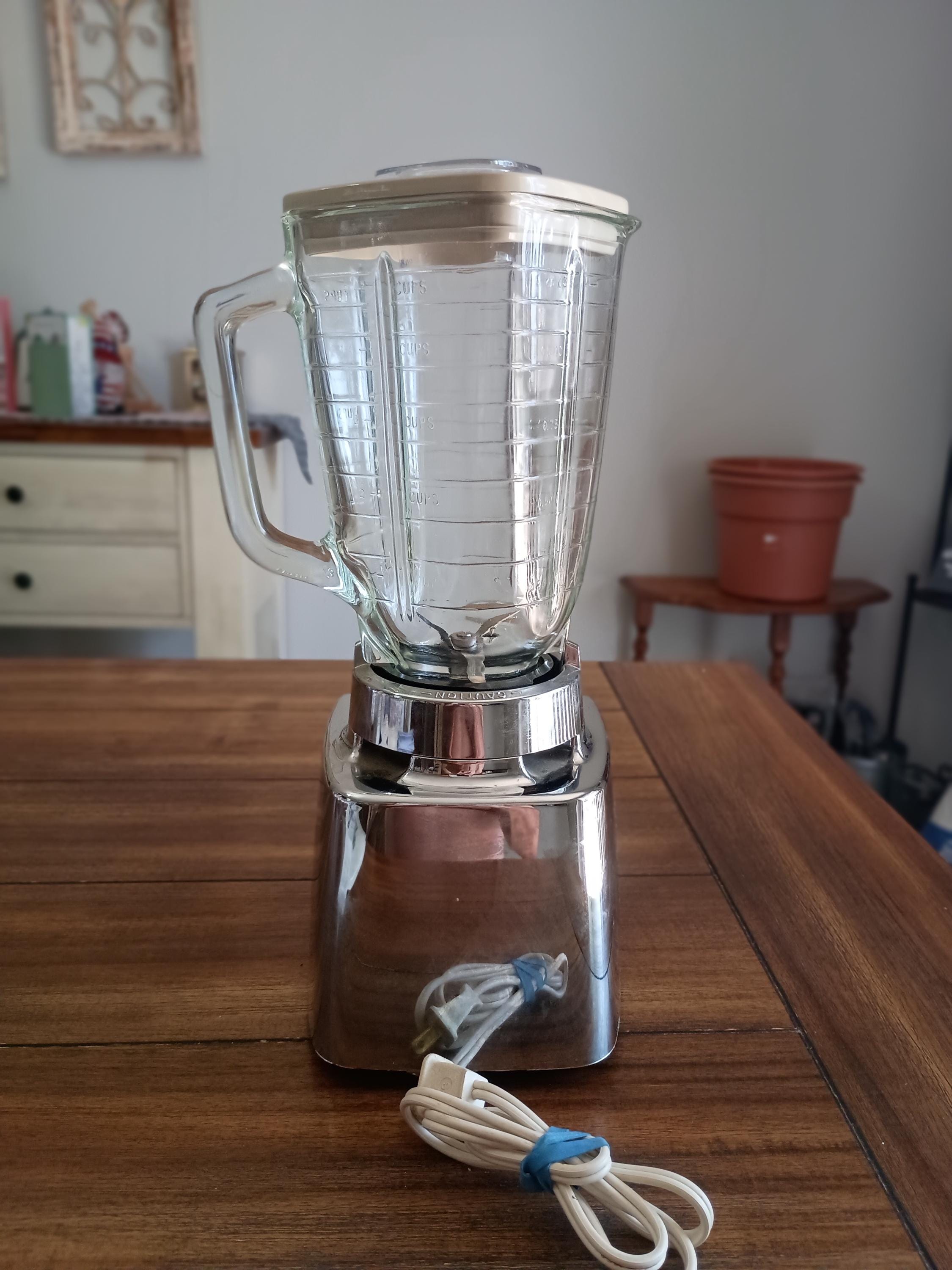 Vintage Osterizer Pulse-Matic 16 Blender 16 Speed Model 861-66K Tested Working