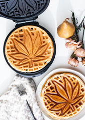 Waffleye Waffle Maker (Cannabis Leaf Waffle)