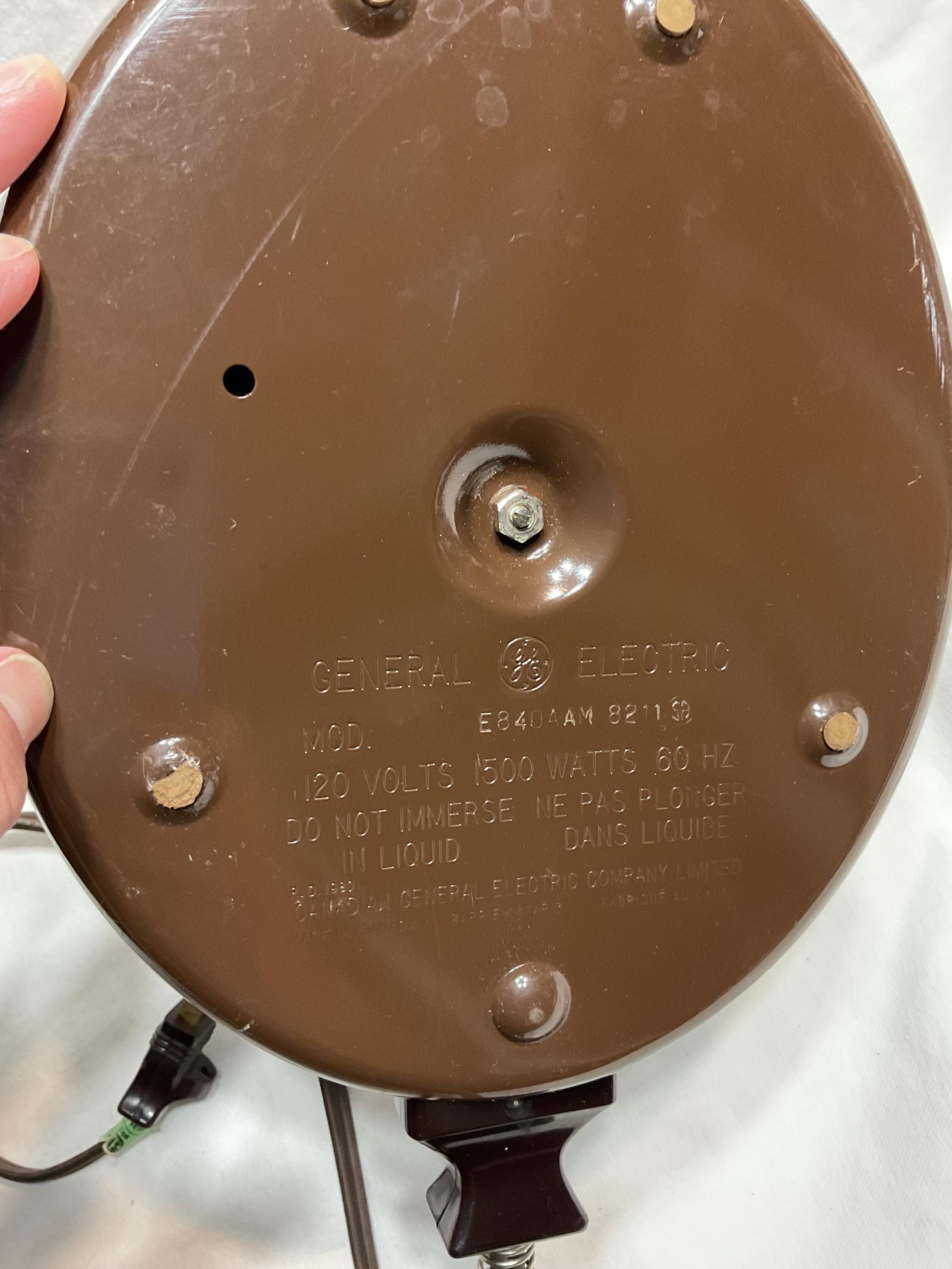 GE E8404AM Electric Tea Kettle Boil n’ Simmer