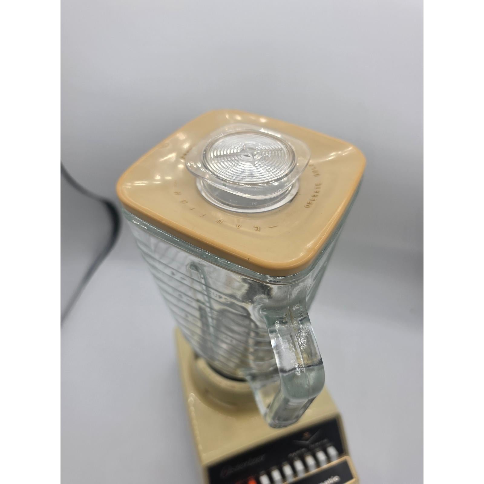 Vintage Osterizer Imperial Cycle Blend Pulse Matic 10 Speed Blender Cream Glass